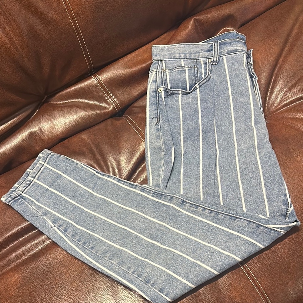 Rue21 Blue and White Striped Jeans